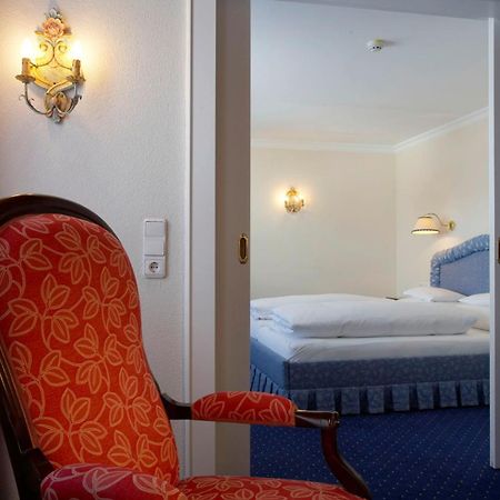 Hotel Hirlanda Zuers Экстерьер фото