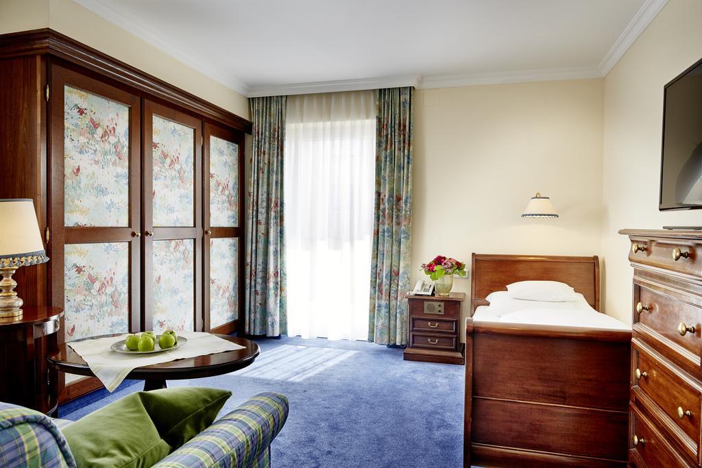 Hotel Hirlanda Zuers Номер фото