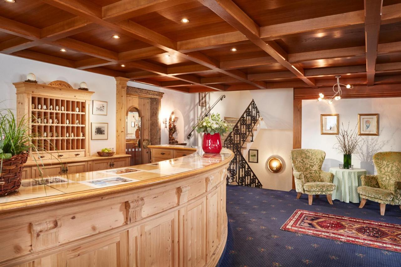 Hotel Hirlanda Zuers Экстерьер фото
